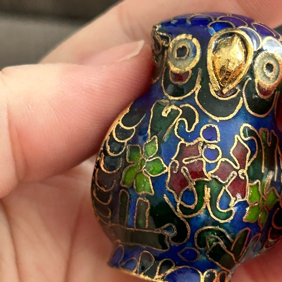 Other - 4-$100 Colorful Cloisonné Owl Figurine